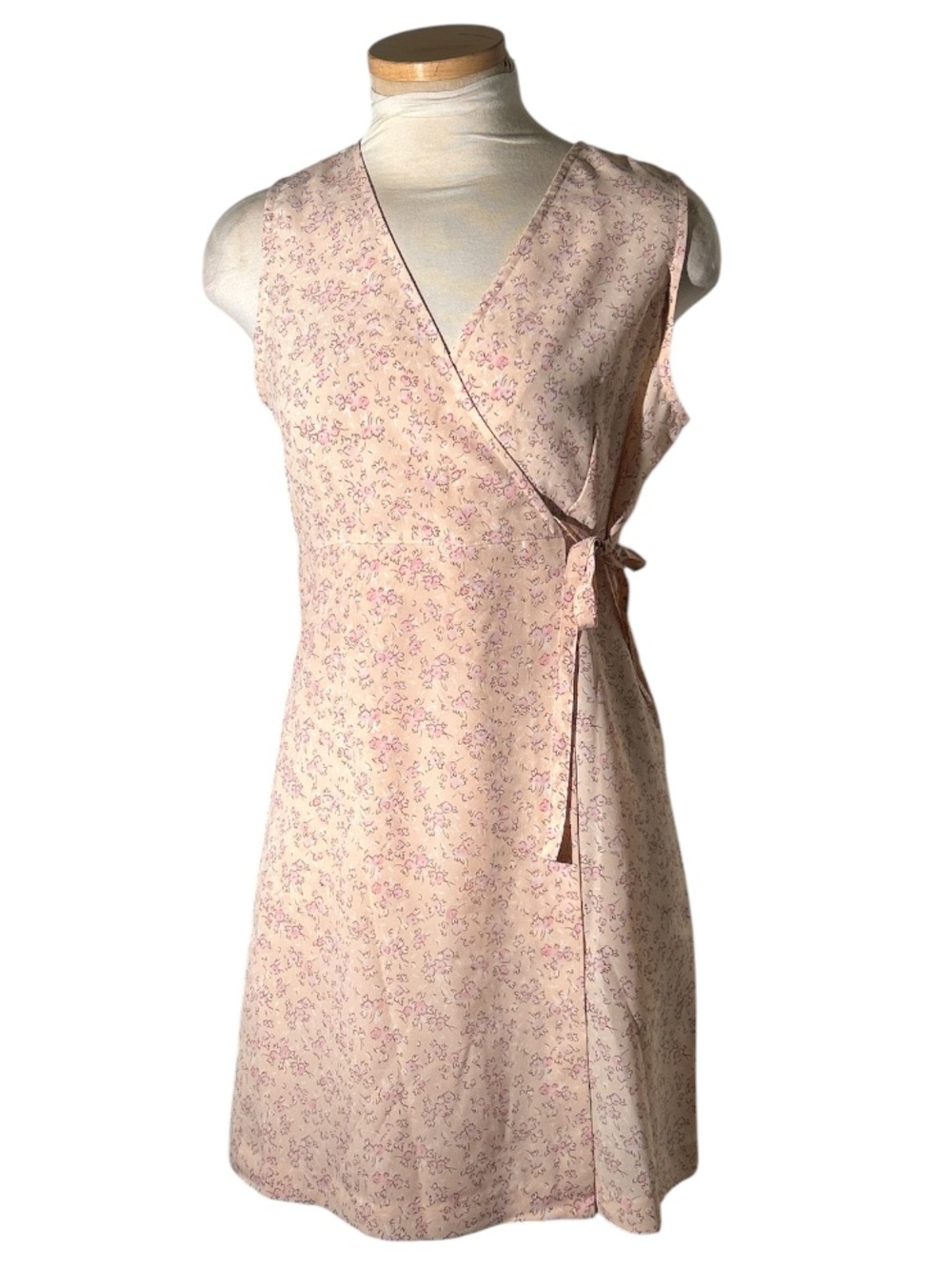 Express Vintage Sleeveless Pink Floral Wrap Dress with Shorts Romper Size 1/2